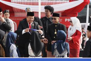 Kebersamaan yang Menguatkan, Porseni PNM 2025 di Tutup dengan Semangat Merdeka