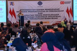 Menaker: Transformasi Hubungan Industrial Fondasi Perkuat Daya Saing dan Produktivitas Nasional