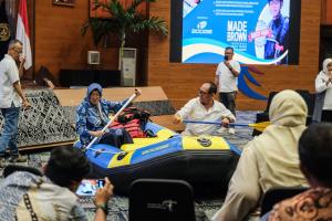 Kemenpar Perkuat Standar Keselamatan dan Keamanan Wisata Arung Jeram