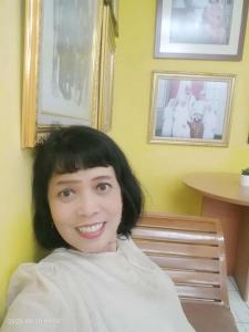 Penyair Indonesia Nia S Amira Raih Medali Emas untuk Buku Sastra "From Indonesia With Love" dari Organisasi Penulis Dunia di Rusia