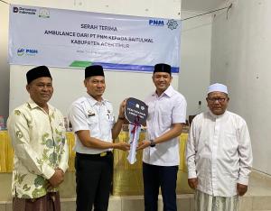 PNM Serahkan Bantuan Mobil Ambulans untuk Pemkab Aceh Timur