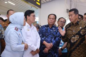 Pastikan Pelayanan Publik Responsif, Wamen PANRB Visitasi ke Bandara Soekarno-Hatta
