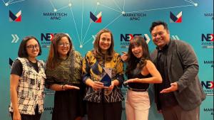 STEB Group dan AIA Indonesia Raih Empat Penghargaan di NEXT Awards 2025