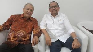Kepala Staf Kepresidenan Beri Semangat PWRI untuk Sukseskan Koperasi Merah Putih
