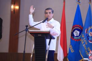 Menaker: SDM Kuat dan Hubungan Industrial Harmonis Kunci Kemandirian Ekonomi