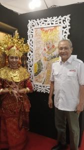 Pemred Indonews.id Hadiri Pameran Lukisan Katarina Dhiani "Niang Menari"