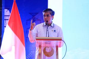 Menaker Ajak Serikat Pekerja BUMN Hadapi Tantangan Disrupsi AI dan Industri Hijau