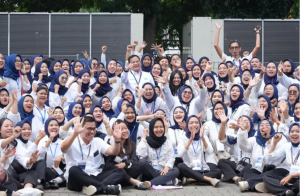 Pemuda PNM Hidupkan Semangat Sumpah Pemuda Lewat Pemberdayaan Perempuan Pelaku Usaha Ultra Mikro