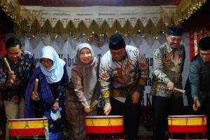 Di Launching Wakil Bupati Ahmad Fadly, Dua Sekolah Binaan Bundo Kanduang Tanah Datar