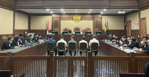 Lima Bos Perusahaan Gula Divonis 4 Tahun Penjara, Terbukti Korupsi Importasi Gula Senilai Rp 578 Miliar