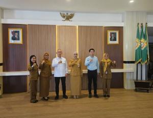 Bertemu Bupati Kendal, Xinyi Solar Berniat Berinvestasi PLTS untuk Koperasi Desa Merah Putih