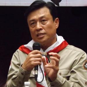 Dedikasi dalam Konservasi Alam, Ronny Lukito Terima Anugerah Kujang dari Budayawan Jawa Barat