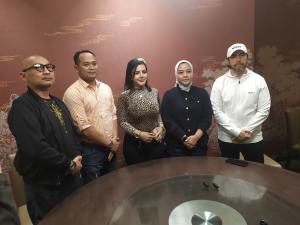 Somasi Ditolak, Isteri Direktur Maskapai dan Suami Pramugari Siap Lapor ke Polda Metro