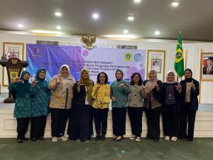 Politeknik STIA LAN Jakarta Lanjutkan Kegiatan PKM Hari Kedua di Kantor TP PKK Cibinong: Perkuat Literasi Lingkungan dan Digitalisasi UMKM