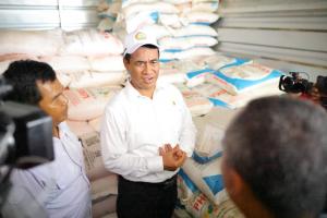 Sidak ke Kabupaten Subang, Amran Pastikan Animo Petani Membeli Pupuk Meningkat Tajam