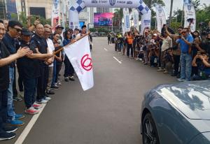 Gubernur Jakarta Lepas Peserta Metropolitan Teladan City Rally