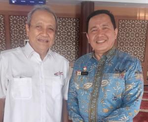 Asri Hadi dan Laksamana Madya TNI Edwin Bahas Penguatan Persatuan Masyarakat Minangkabau di Jakarta