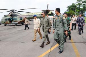 Jalankan Arahan Presiden Prabowo, Menko AHY Pastikan Penyaluran Bantuan untuk Warga Korban Bencana