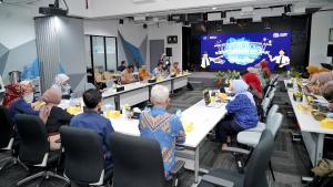 Kanwil DJP Jaksel II Dampingi 18 Guru SMA/SMK Susun Modul Ajar Inklusi Kesadaran Pajak