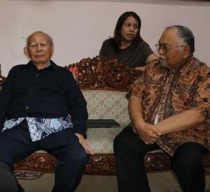 Dari Prof Emil Salim hingga Bos CT Corp! Sejumlah Tokoh Nasional Dipastikan Hadiri Peringatan Setengah Abad Suratkabar UI Salemba