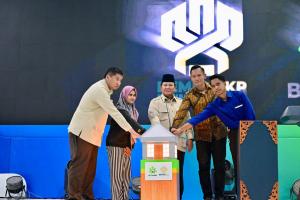 Dampingi Presiden Prabowo di Akad Massal 50.030 Unit Rumah Subsidi, Menko AHY: Negara Hadir untuk Rakyat