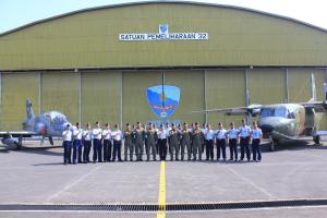 Pesawat Casa NC-212 dan Hawk Kembali Perkuat Skadron Udara