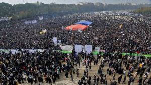 Korban Tewas Demo Anti-Pemerintah di Iran Diperkirakan Tembus 1.000 Orang