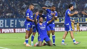 Tekuk  PSBS Biak 1-0,  Persib Bandung Kembali Puncaki Klasemen Gusur Borneo FC