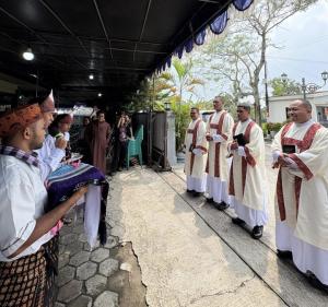 Biara OCD Gelar Pesta Syukur Tahbisan Diakon, Mgr Rubiyatmoko Beri Resep Ampuh dalam Pelayanan