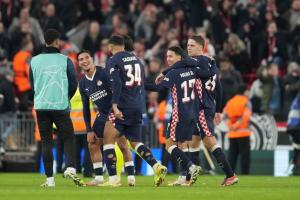 Prediksi PSV vs Bayern:  Die Roten Tutup Matchday 8 dengan Sempurna
