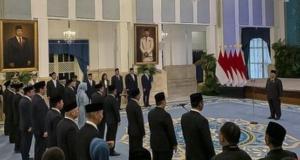 Presiden Prabowo Lantik 8 Anggota DEN Periode 2026-2030 di Istana Negara