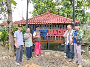 Tim Sholawat Ubat Ubet Pimpinan Haji Dwidjo, Citayam, Siap Gelar Cucurak di Empang Mang Hade, Tajurhalang