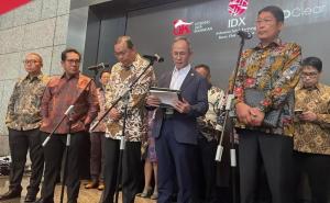 Pergantian Pimpinan OJK Harus Menjadi Titik Balik Pengawasan Keuangan dan Pembiayaan Berkelanjutan