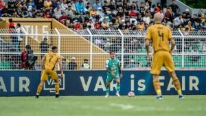 Babak Pertama Persebaya vs Bhayangkara 0-2: Tren Positif Bajul Ijo Terhenti  Ja