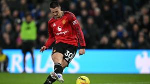 Manchester United vs Crystal Palace 0-1, Maxence Lacroix Cetak Gol Cepat