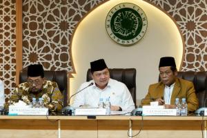 Silaturahmi dengan MUI, Menko Airlangga Tegaskan Komitmen Jaminan Produk Halal dalam Perjanjian Dagang Indonesia dan Amerika Serikat