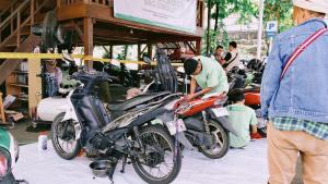 Dompet Dhuafa Gulirkan Service Gratis Bagi Puluhan Motor Jurnalis 