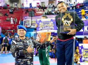 Danpuspomal Mayjen TNI (Mar) Harry Indiarto Pimpin Penutupan Kejurnas Karate KASAL Cup V 