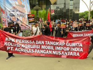 KPK dan DPR Didesak Tak Diam Soal Dugaan Skandal Gelap Korupsi Impor 105.000 Mobil oleh Agrinas Pangan