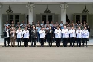 Wamenko Polkam Tekankan Ketahanan Nasional Hadapi Perubahan Global di Lemhannas RI