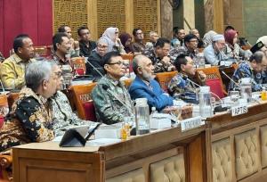 Di Komisi X DPR RI, Rektor Paramadina: Pembatasan Jumlah Mahasiswa PTN Perlu Demi Keadilan