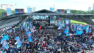 Panglima TNI Dampingi Presiden RI Hadiri Hari Buruh Internasional