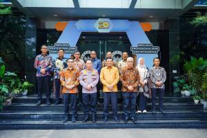 Resmikan Kantor Baru Kompolnas, Menko Polkam Tekankan Profesionalisme dan Integritas
