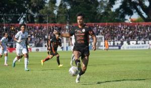 Persik vs Persija: Macan Putih Waspada, Macan Kemayoran Siap Tarung