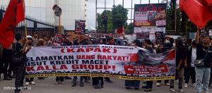 Gelar Aksi, Komite Pemuda Anti Korupsi Desak BPK Audit Dugaan Kredit Macet Kalla Group