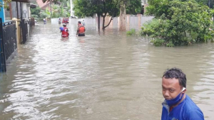 Ratusan Rumah di Bogor Terendam Banjir, Puluhan Rumah Rusak Diterjang Angin Kencang