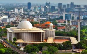 Dihadiri Wapres Gibran dan Ribuan Jemaah, Kotbah Salat Iduladha di Istiqlal Usung Tema Ekoteologi dan Kemanusiaan