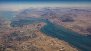 Serangan Dadakan AS Dinilai Upaya Lemahkan Kendali Iran di Selat Hormuz