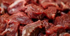 Ini Cara Mengolah Daging Kerbau Agar Empuk dan Tidak Bau