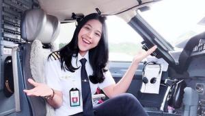 Mengenal Capt Tania Widjaya, Pilot Perempuan Muda di Balik Penerbangan Presiden RI